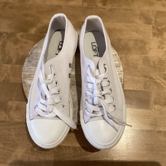 Loft plain canvas sneakers Size 8 - Picture 2 of 7
